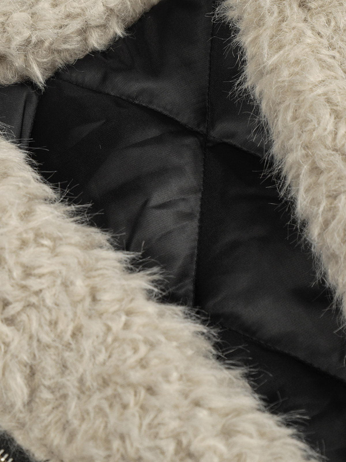 Quilted Puffer Jacket with Faux Fur Trim - Winter Essentials for Ultimate Warmth
