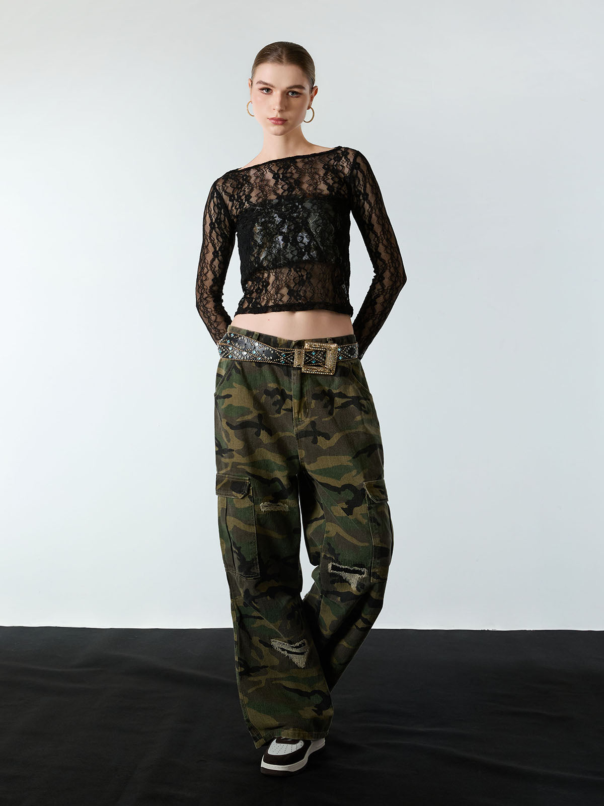 Woven Ripped Camouflage Flared Cargo Pants - 2410