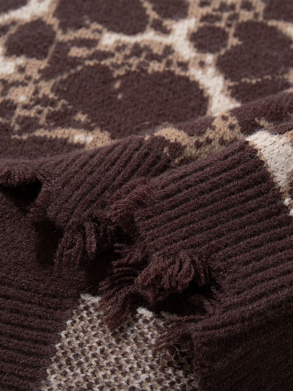 Skull Pattern Knit Sweater for Casual and Fashionable Looks