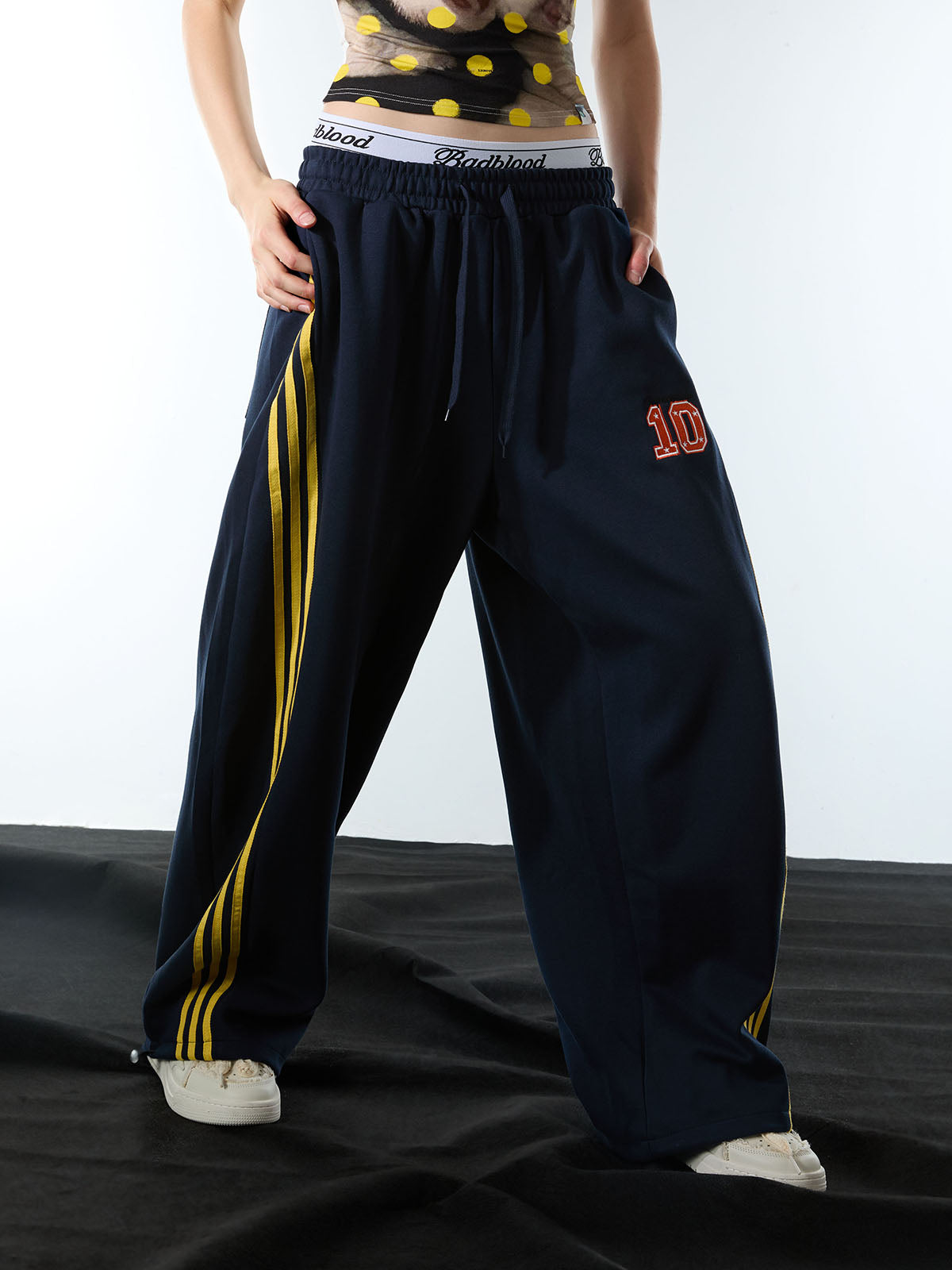 Fleece Vintage Side Stripe Drape Paratrooper Machete Wide Leg Pants - 2488