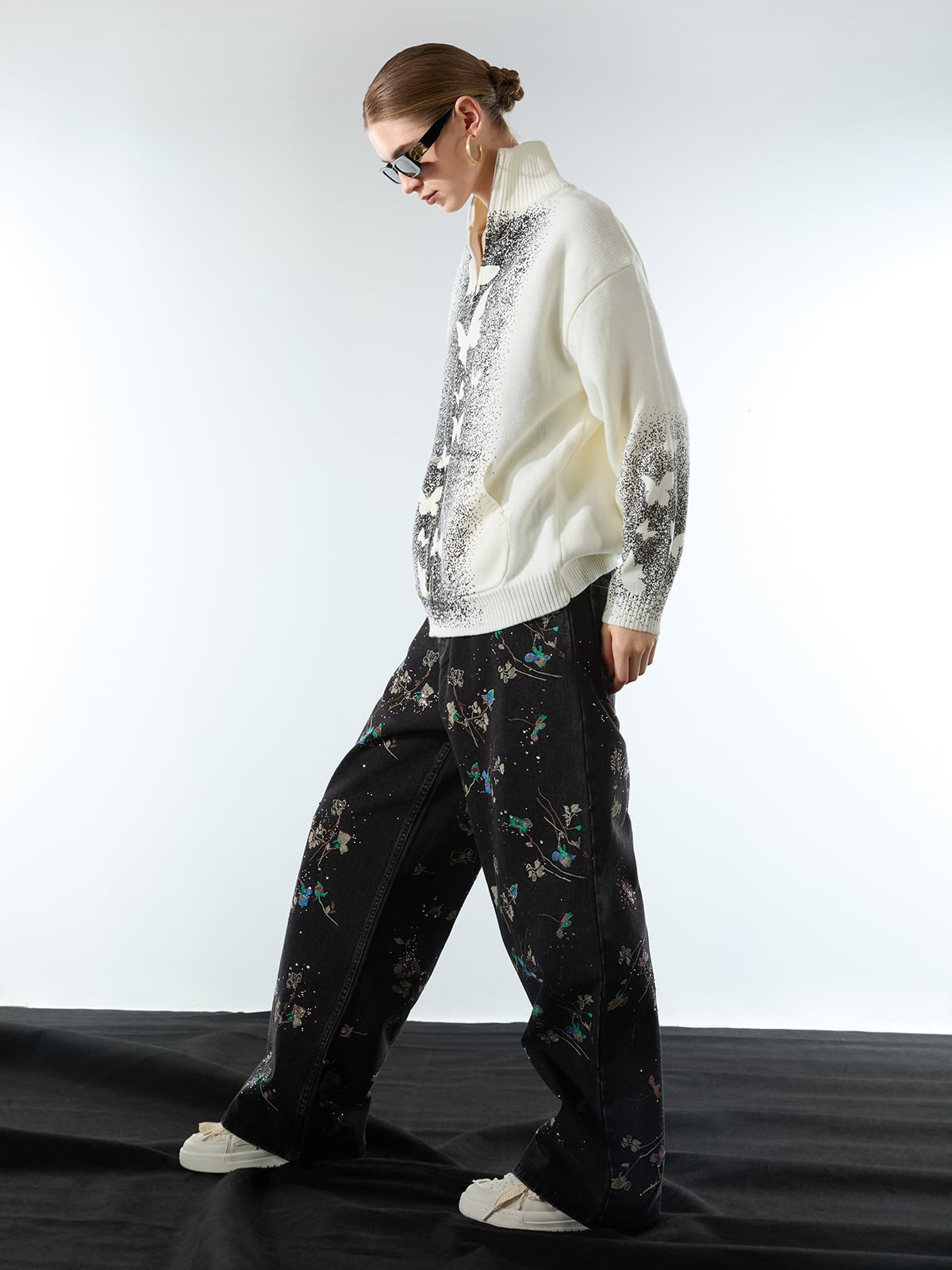 Street Dark Phantom Butterfly Stand-Collar Knit Cardigan Sweater