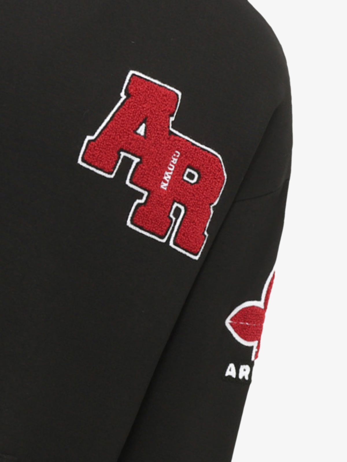 Stylish Embroidered Hoodie with Oversized Fit for Casual Wear