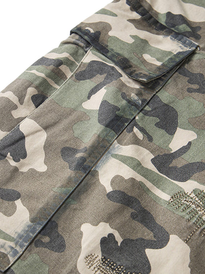 Camouflage Badge Cargo Shorts