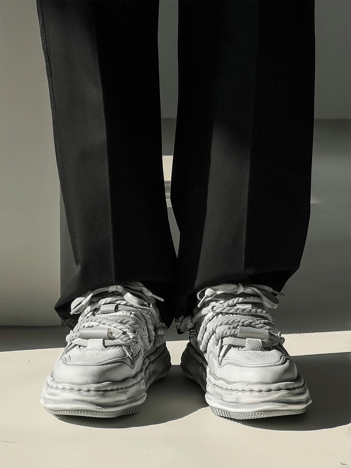 Height-Enhancing Sneakers with Hidden 7.0cm Lift for Everyday Wear