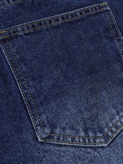 Stylish Star-Patch Denim Shorts for Summer - Perfect for Casual Outings and Festivals