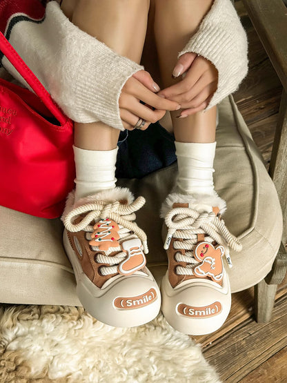 Stylish Platform Sneakers with Heart Design for Everyday Wear