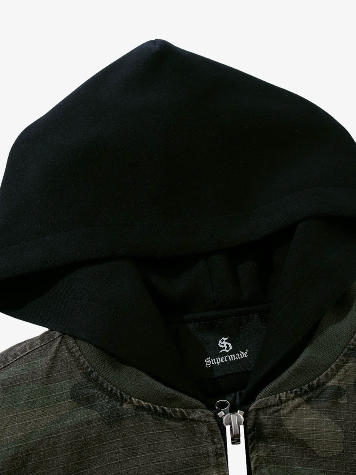 Camouflage Bomber Jacket with Detachable Hood - Perfect for Casual and Outdoor Adventures