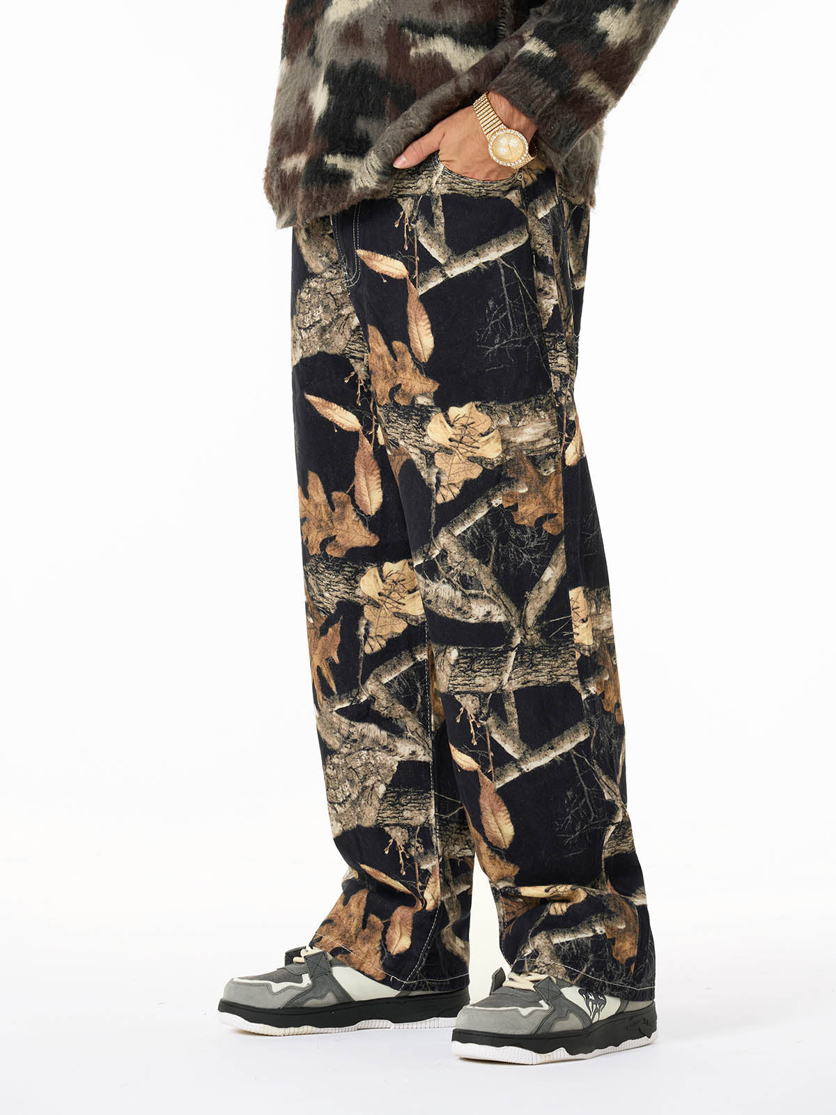 Unique Wide-Leg Denim Pants with Artistic Spider Design for Fashion Lovers