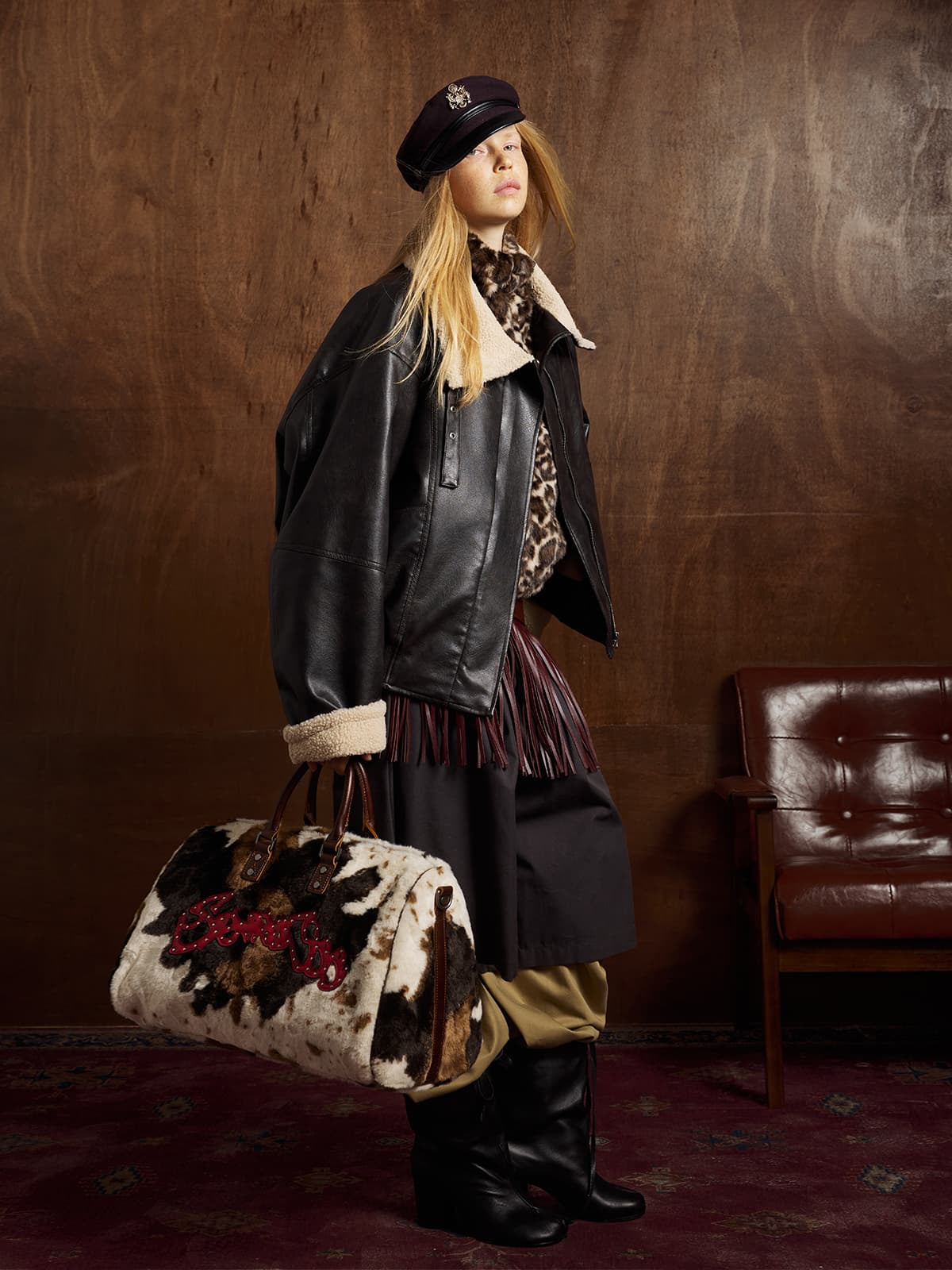 Stylish Aviator Jacket with Faux Fur Collar - Perfect for Casual and Fashionable Looks