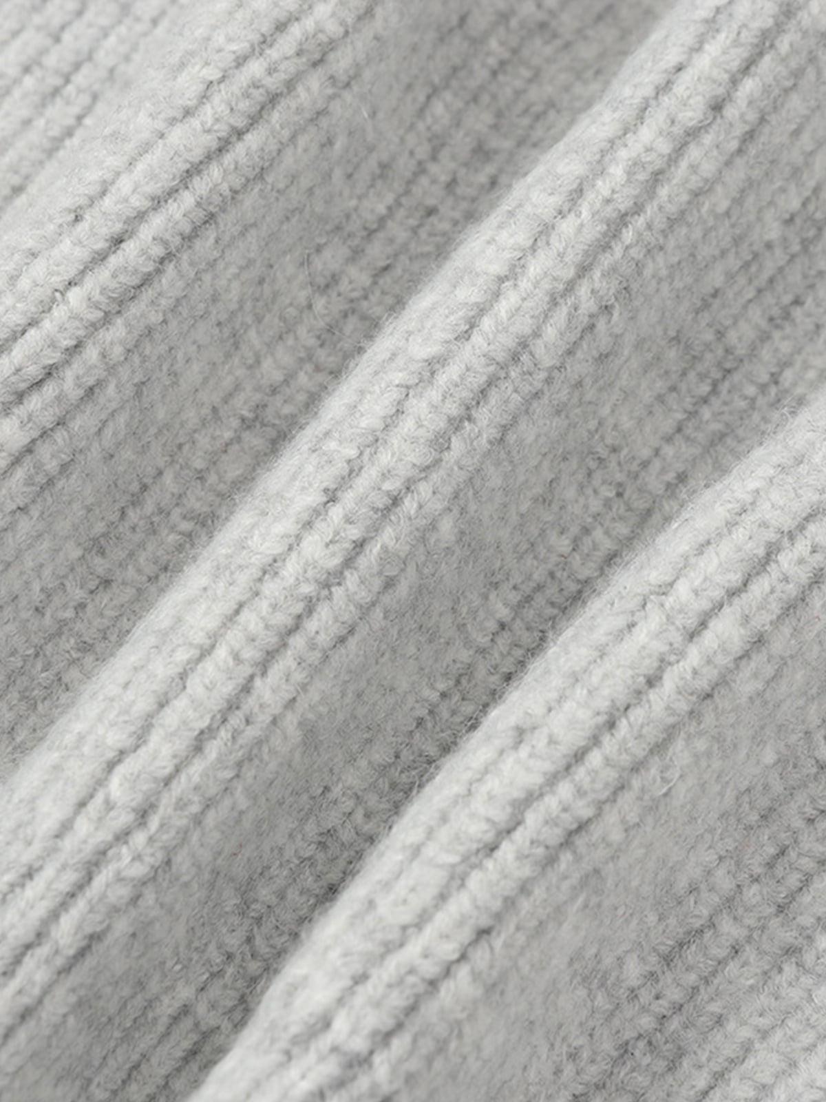 Stylish Contrast Panel Zip-Up Sweater for Casual and Sporty Looks