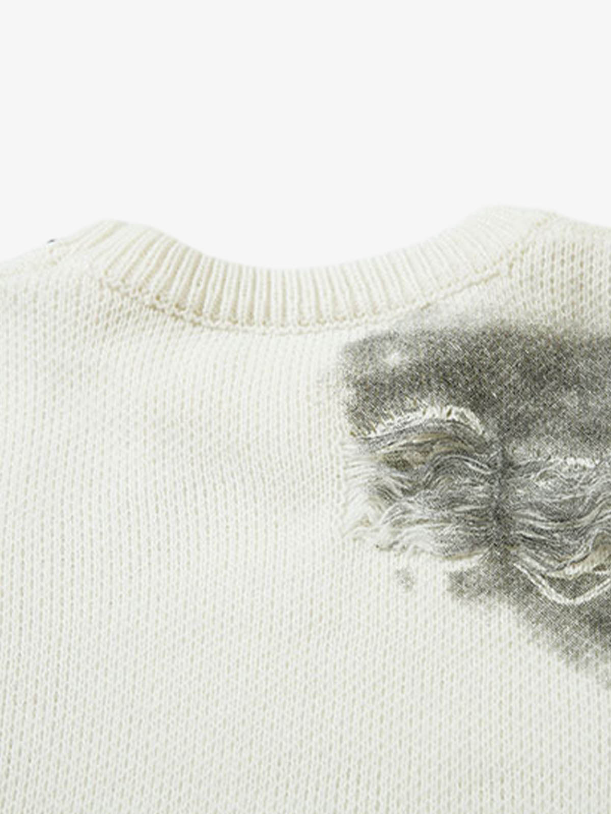 Chain Jacquard Spray-Painted Hole Round Neck Sweater
