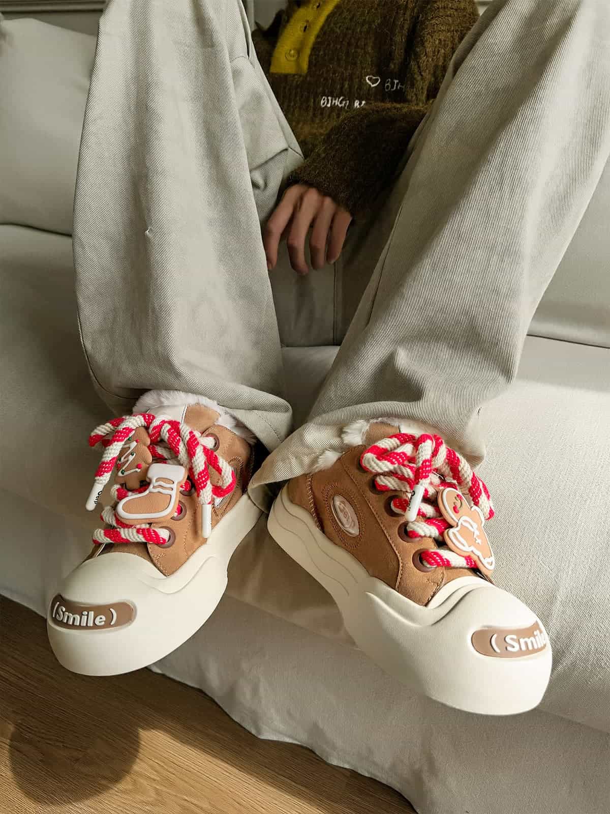 Stylish Platform Sneakers with Heart Design for Everyday Wear