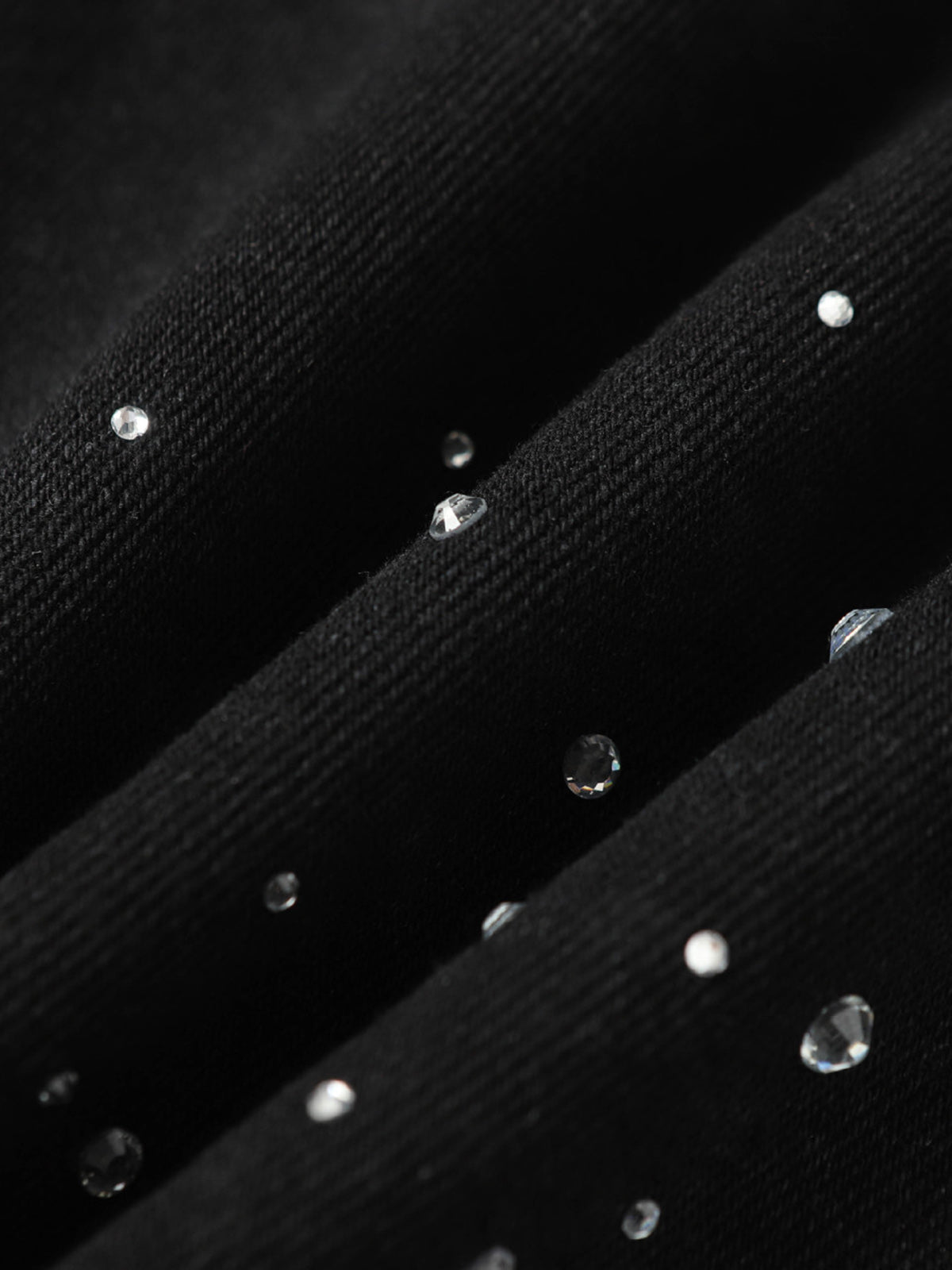 Retro Washed Rhinestone Raw Edge Denim Shorts - 2419