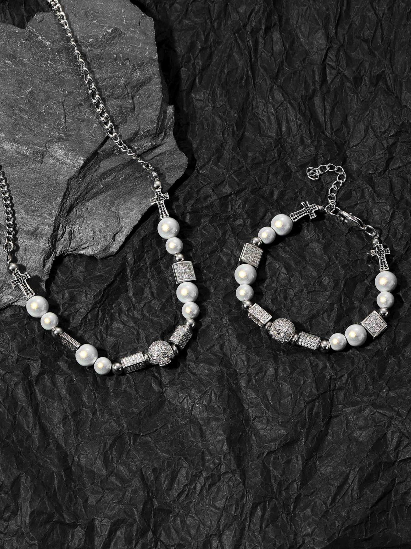 Thesupermade Skull Diamonds Stainless Steel Bracelet