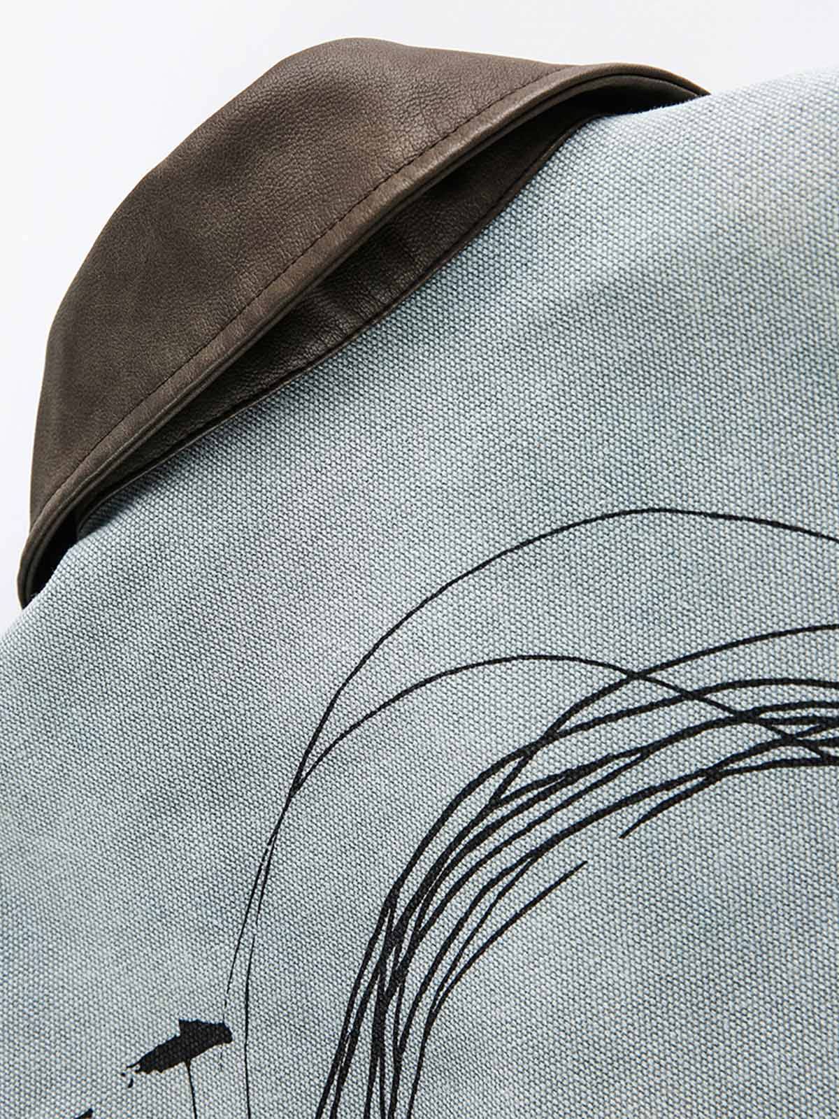 Stylish Grey Tie with Elegant Black Stitching for Formal Events