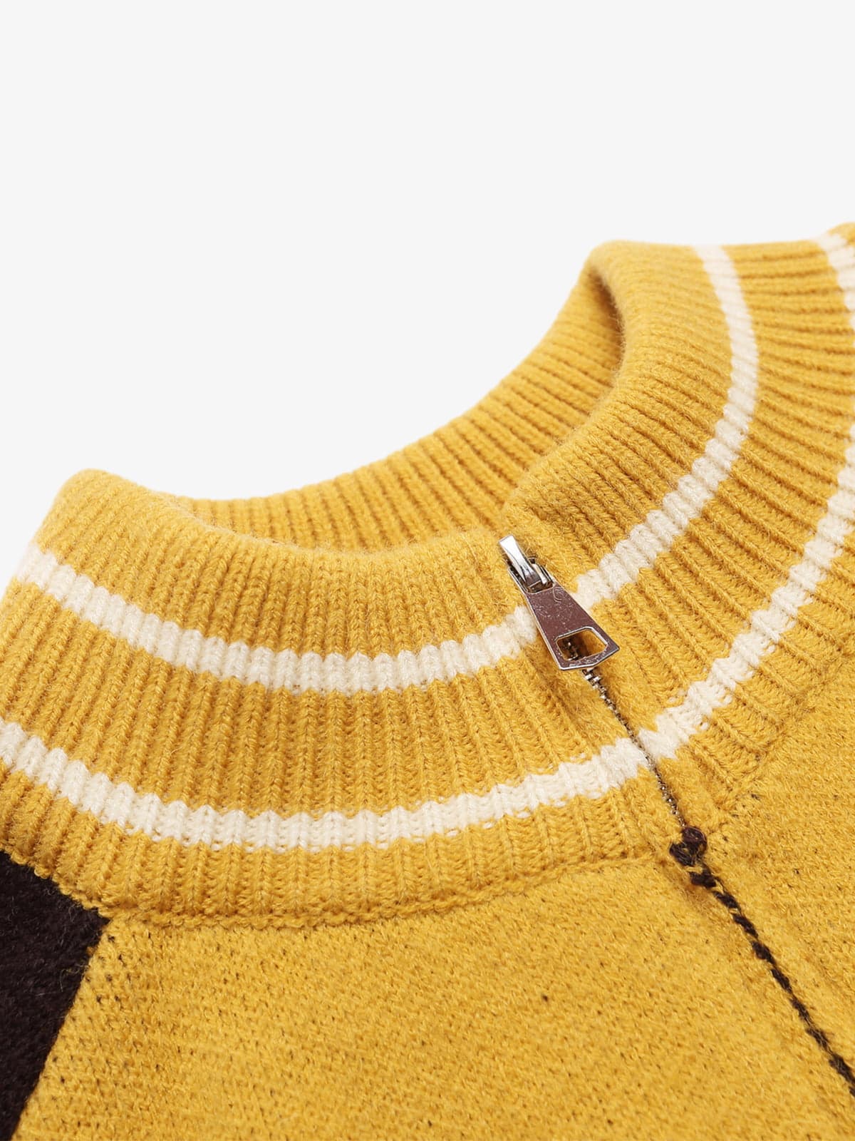 Stylish Contrast Panel Zip-Up Sweater for Casual Wear