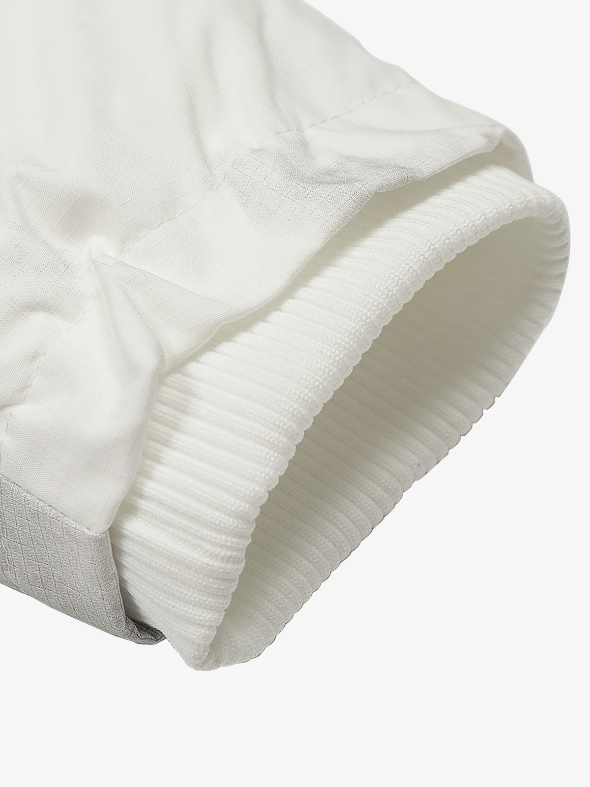 Skull Pattern Knit Sweater for Bold Fashion Statements