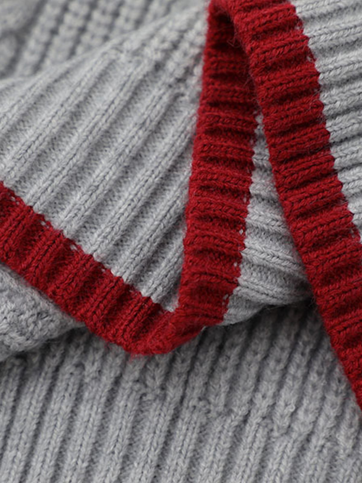 Striped Crew Neck Sweater for Women - Stylish and Cozy Winter Knitwear