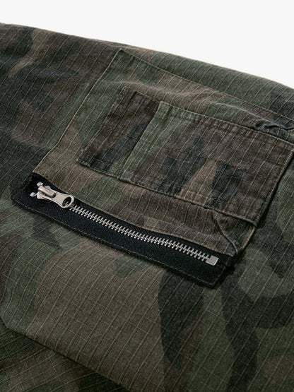 Camouflage Bomber Jacket with Detachable Hood - Perfect for Casual and Outdoor Adventures