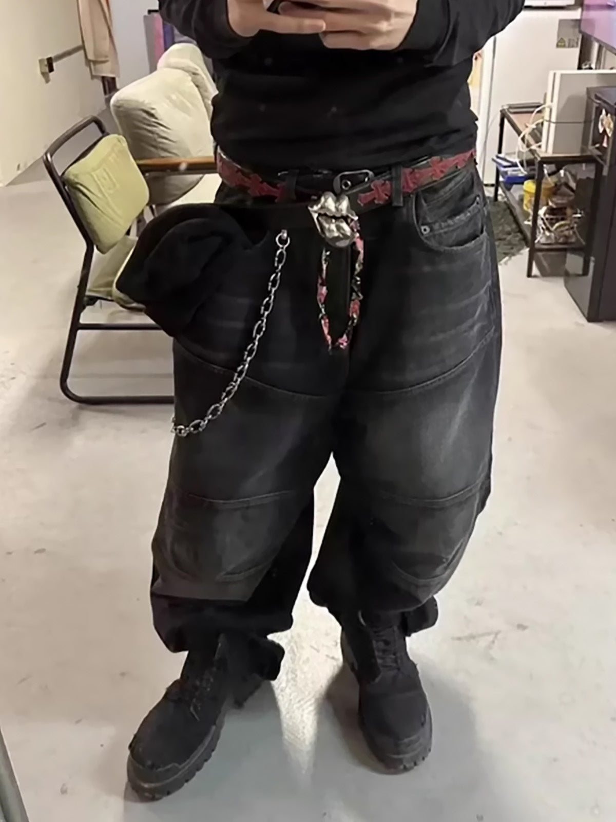 Wide-Leg Denim Trousers with Unique Floral Drawstring and Bold Street Style Design