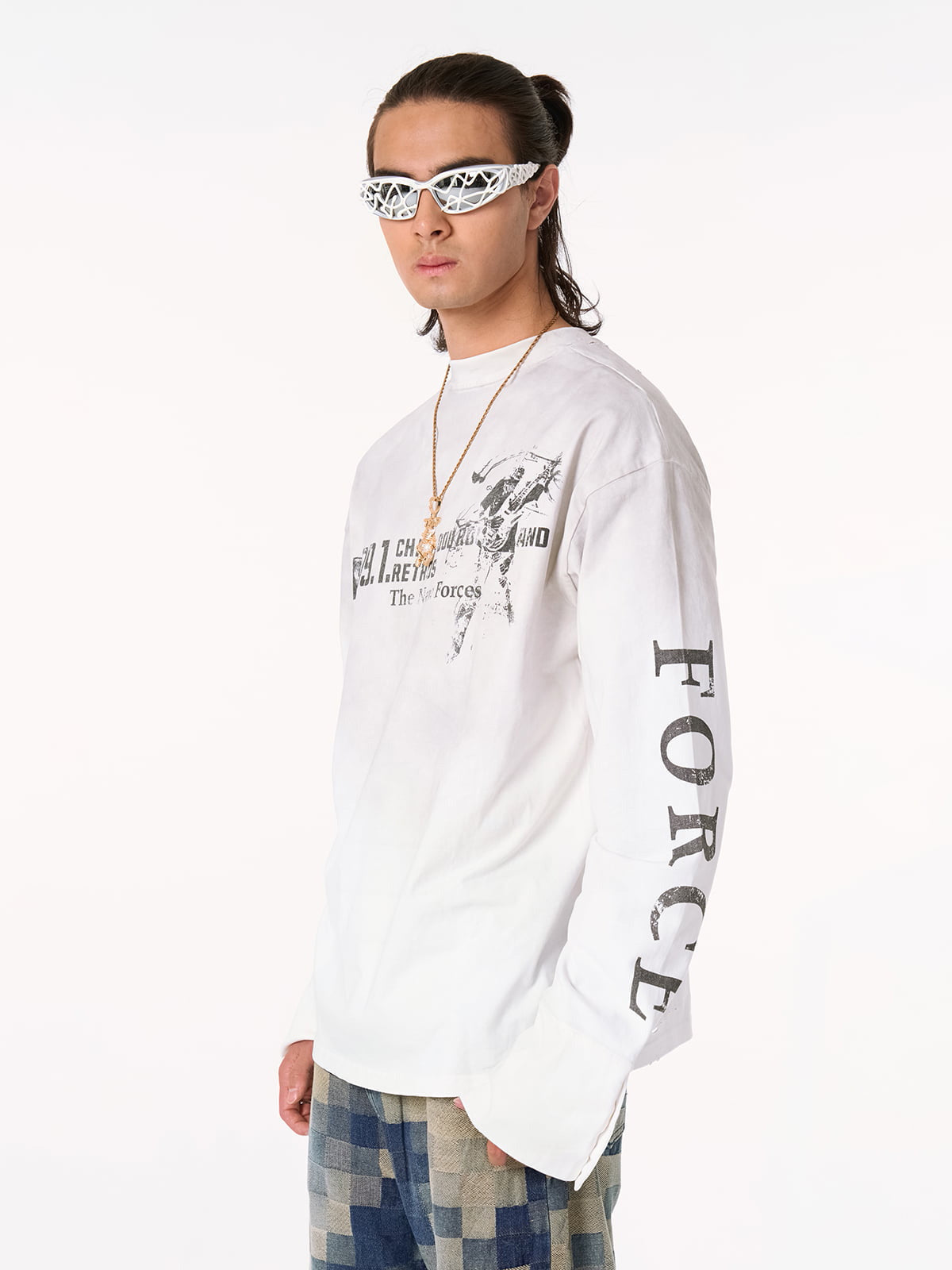 Distressed NO. 09 Long Sleeve T-Shirt