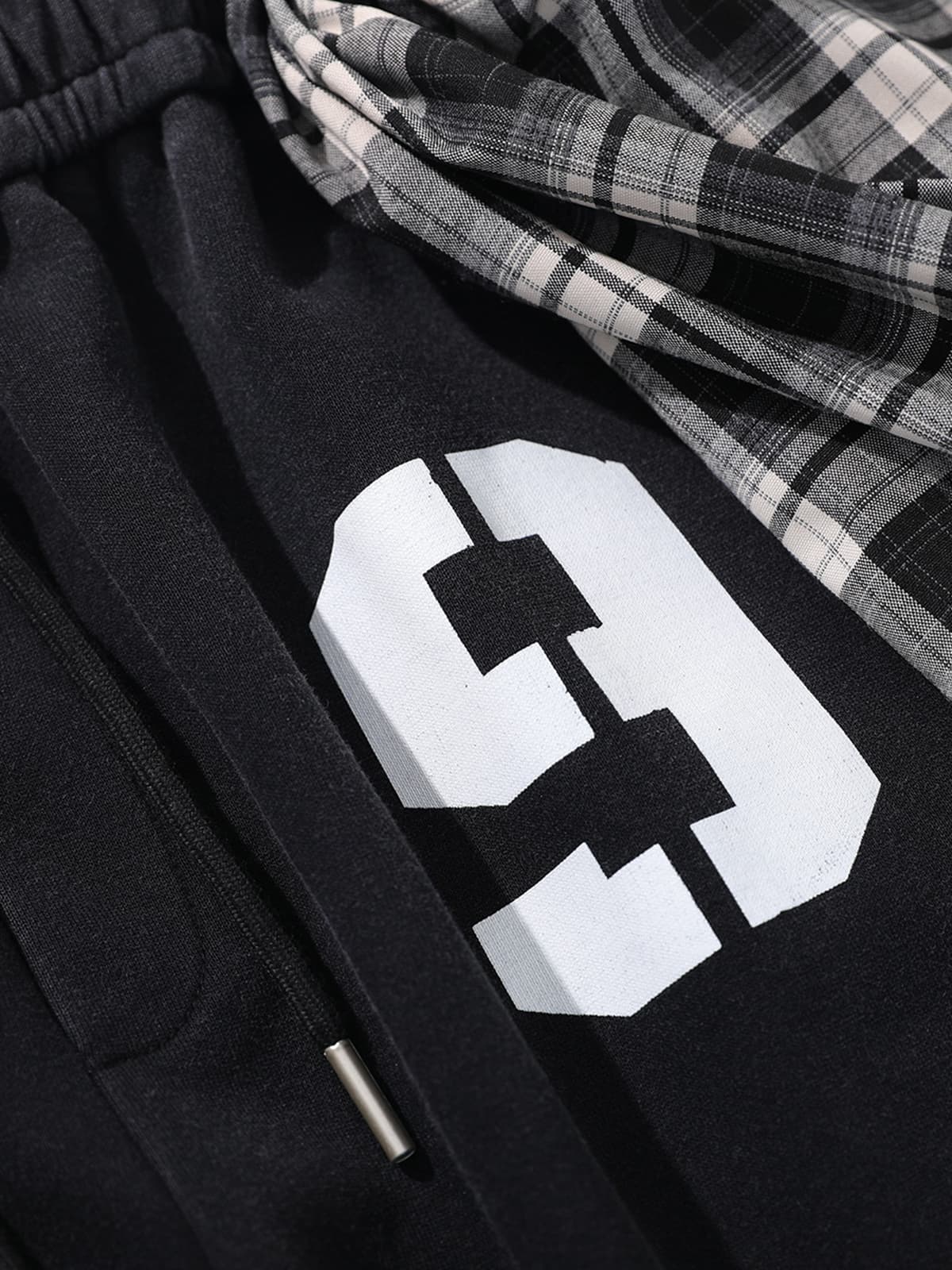 Wide-Leg Striped Trousers for Modern Elegance