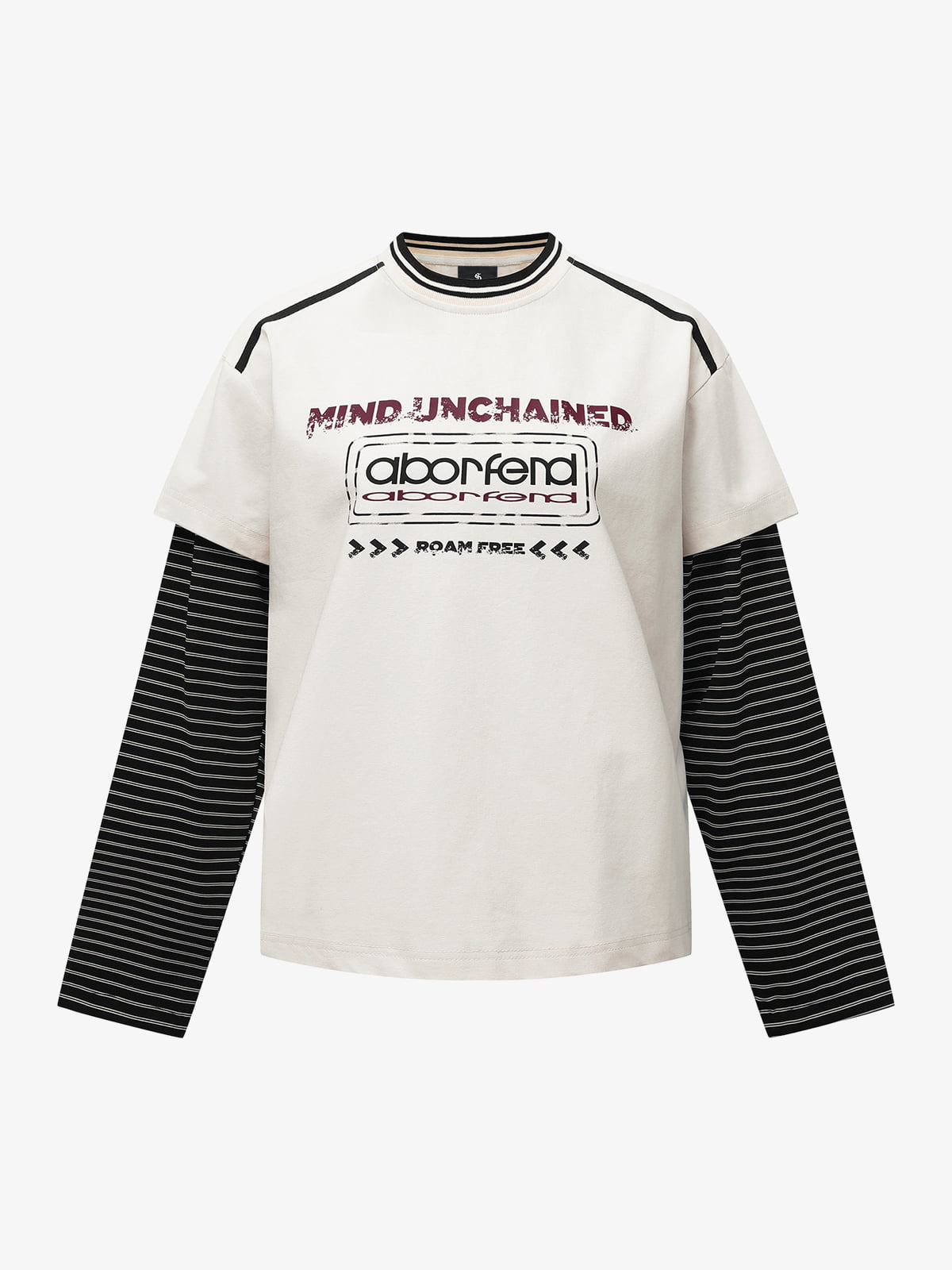 Stylish Layered T-Shirt with Bold Graphic Design for Casual Wear