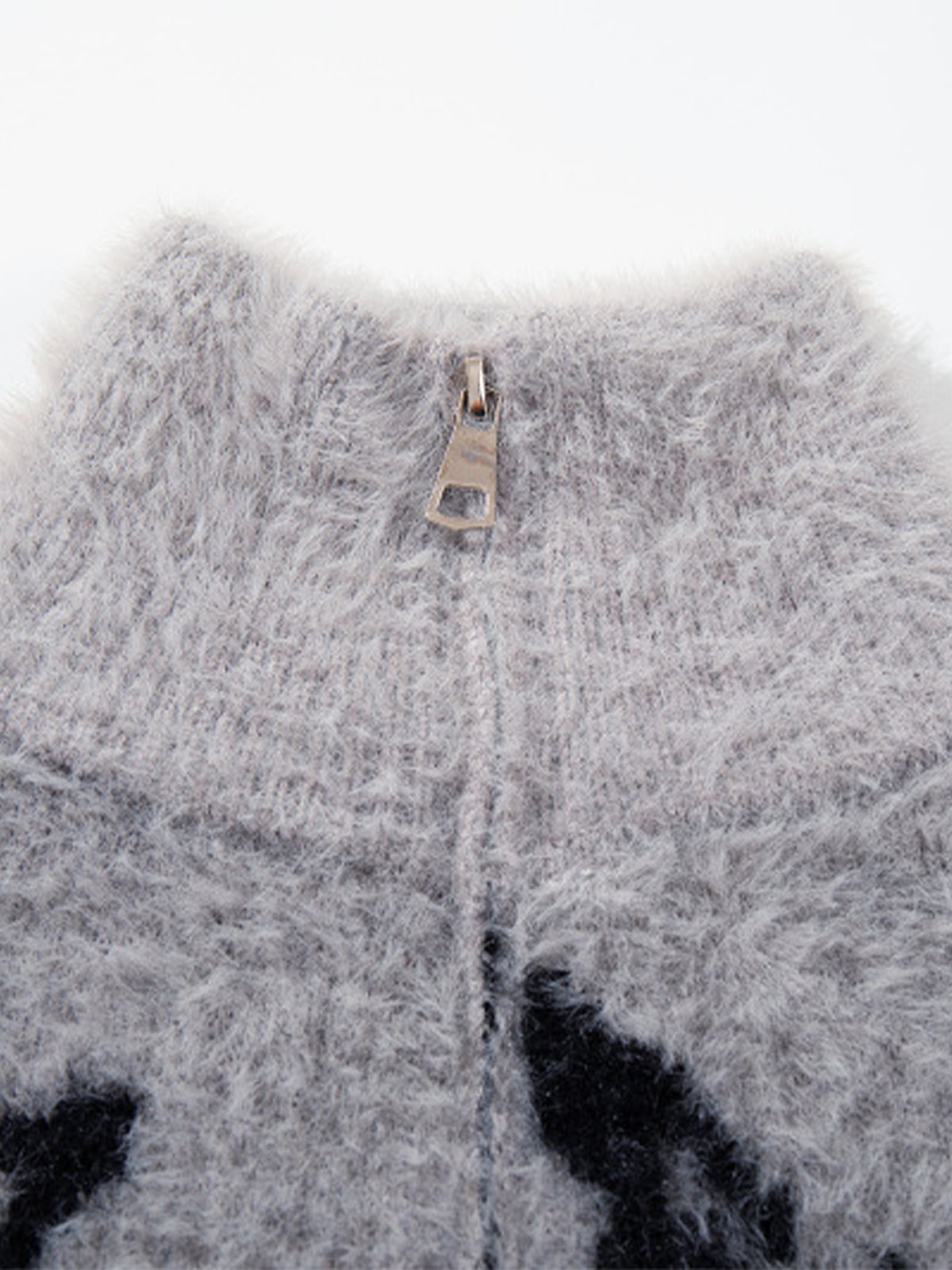 Cozy Pink Patterned Sweater for Women - Perfect for Casual and Festive Occasions