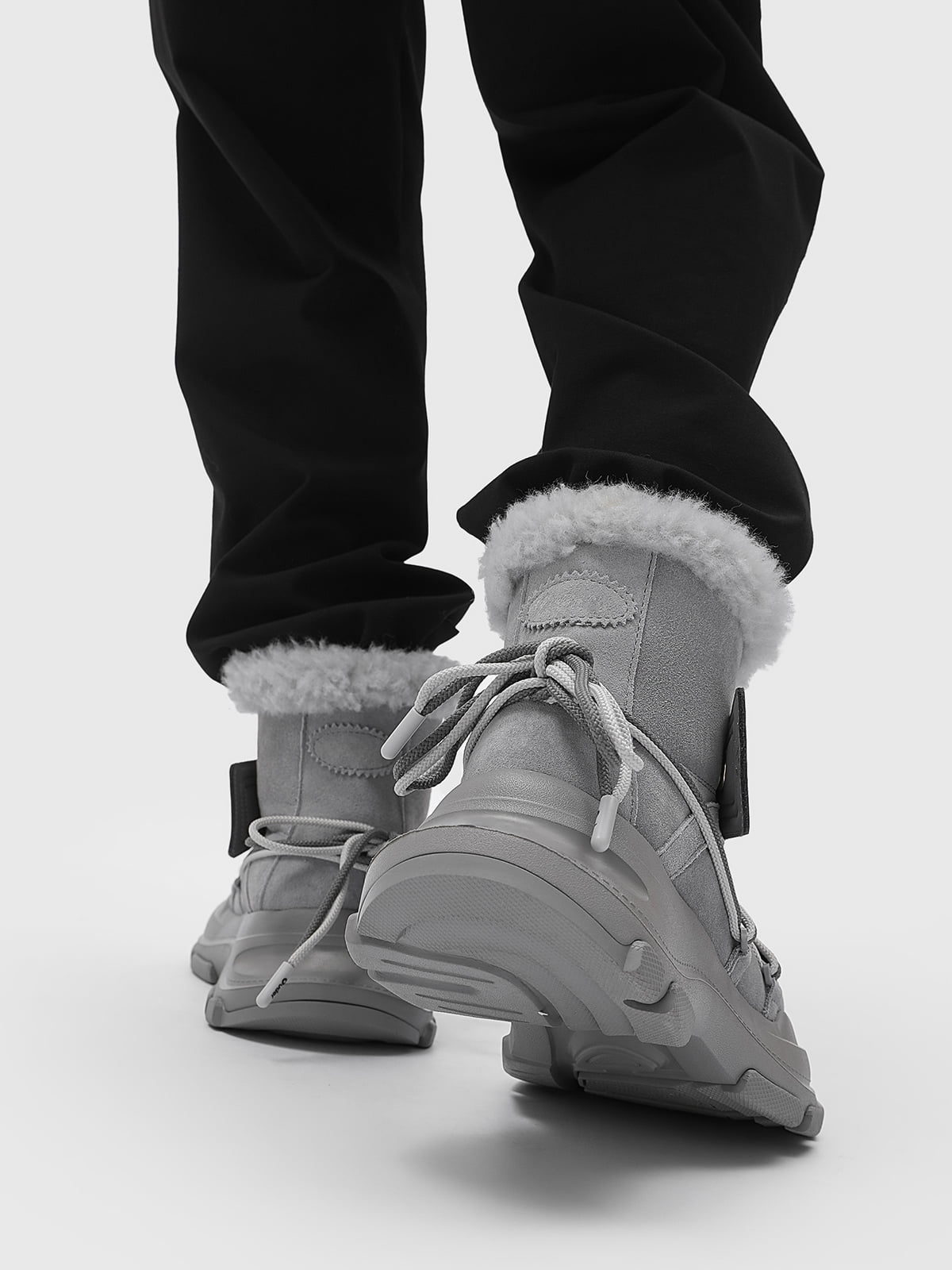 White Low-top Sneakers with Perforated Design for Casual Wear