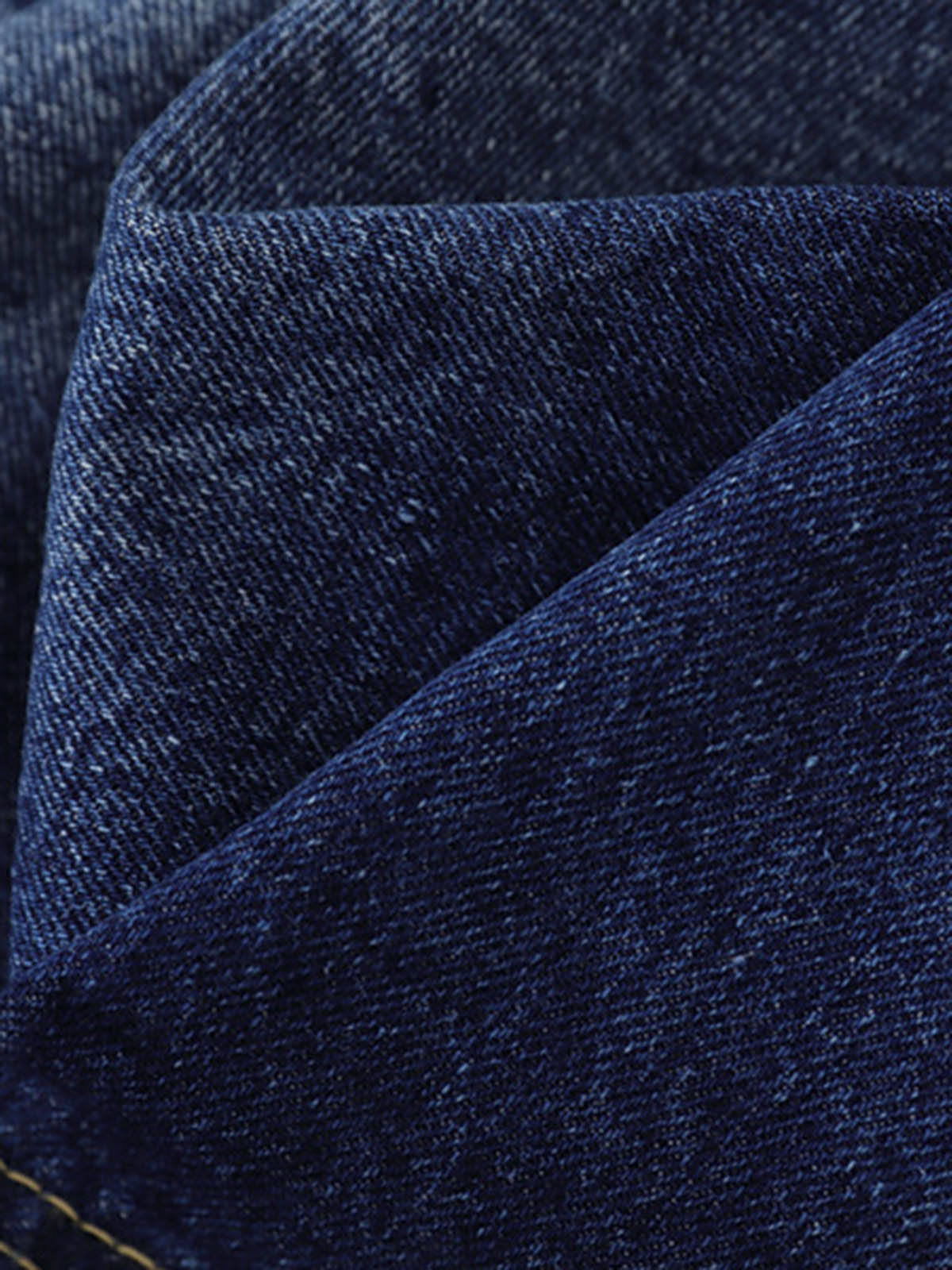 Stylish Star-Patch Denim Shorts for Summer - Perfect for Casual Outings and Festivals