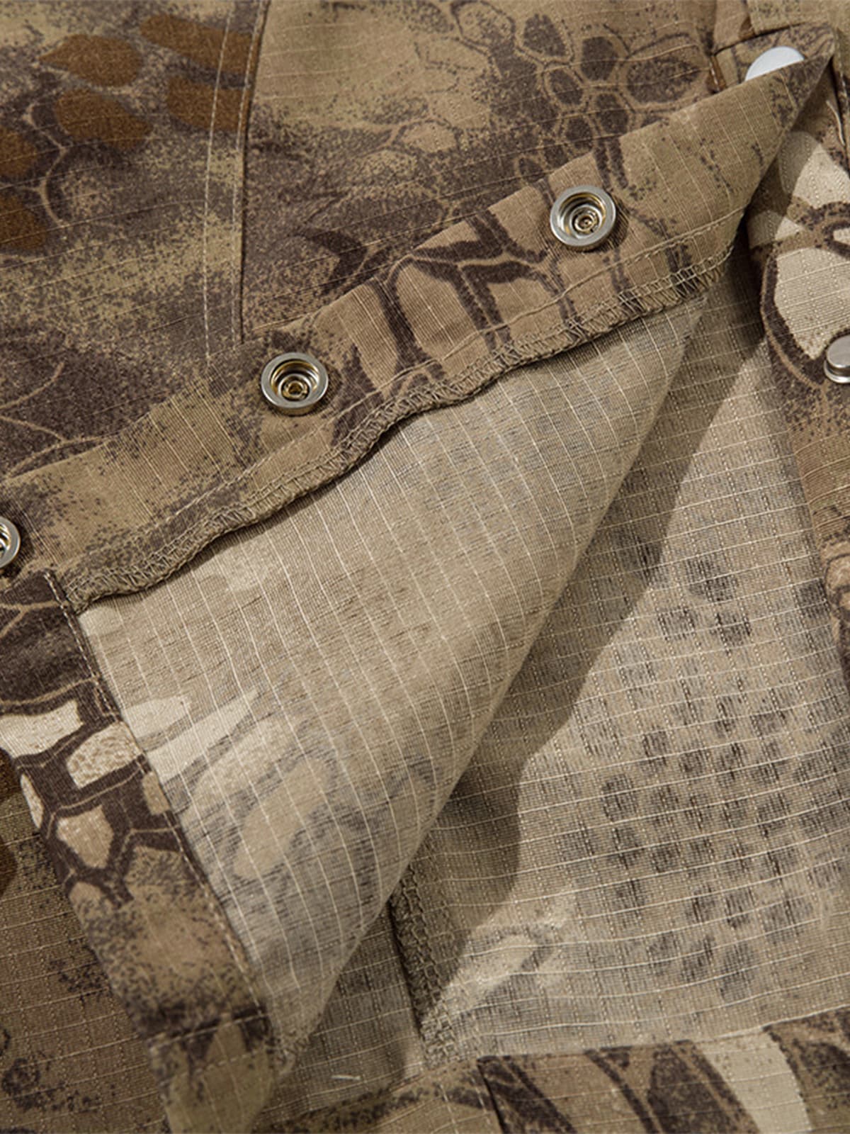 Plaid Jacket with Zipper Detail and Keychain Accessory