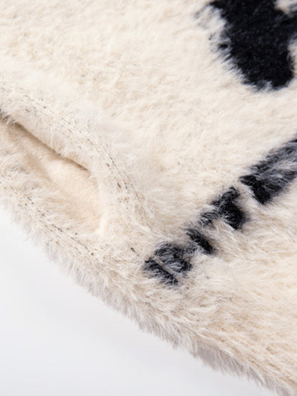 Cozy Pink Patterned Sweater for Women - Perfect for Casual and Festive Occasions