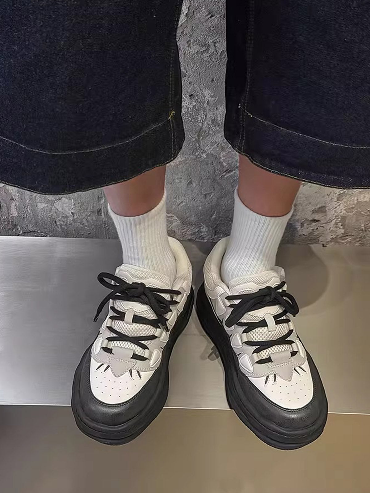 Black And White Platform Sneakers - 2449