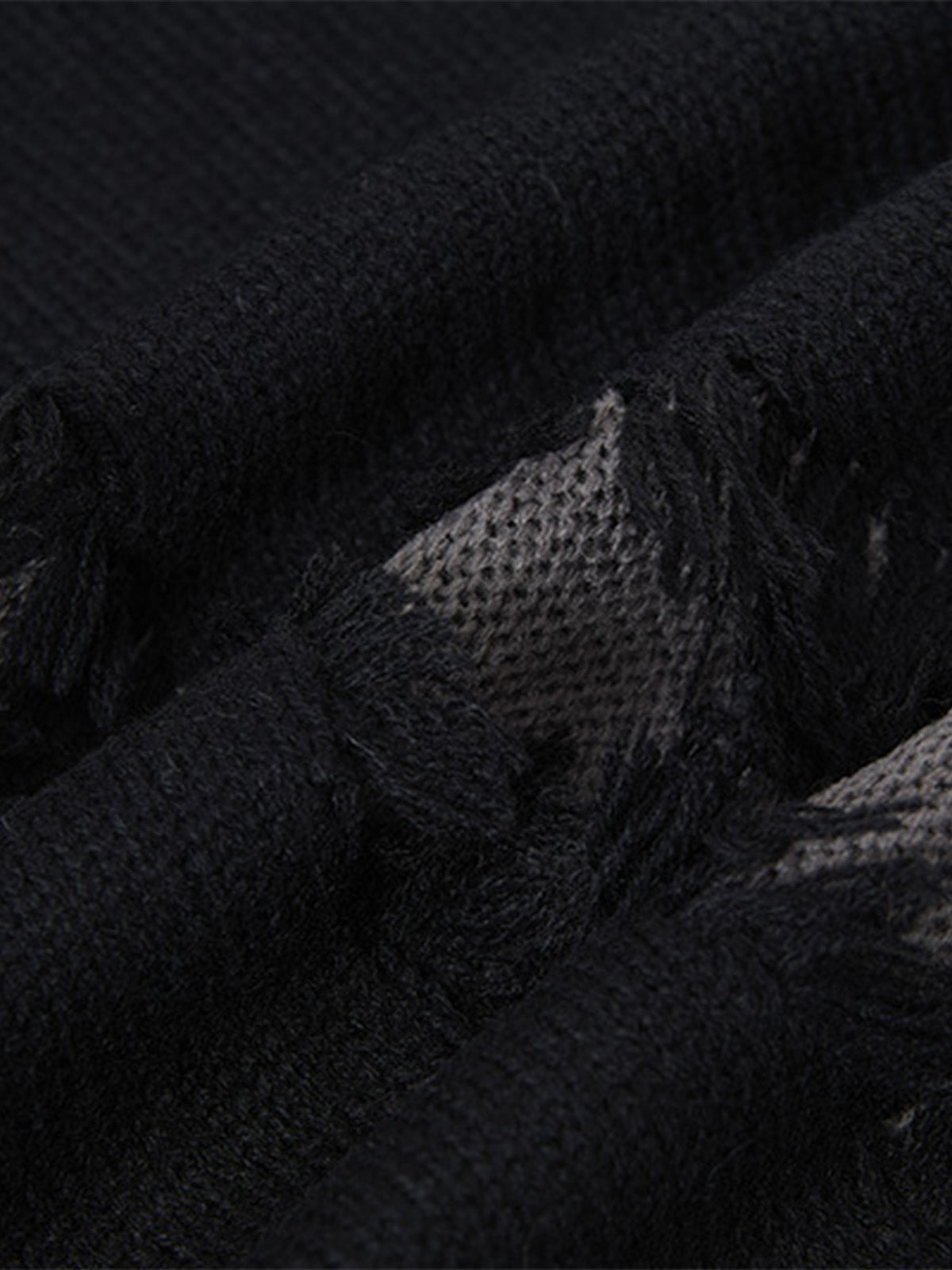 Skull Pattern Knit Sweater for Bold Fashion Statements