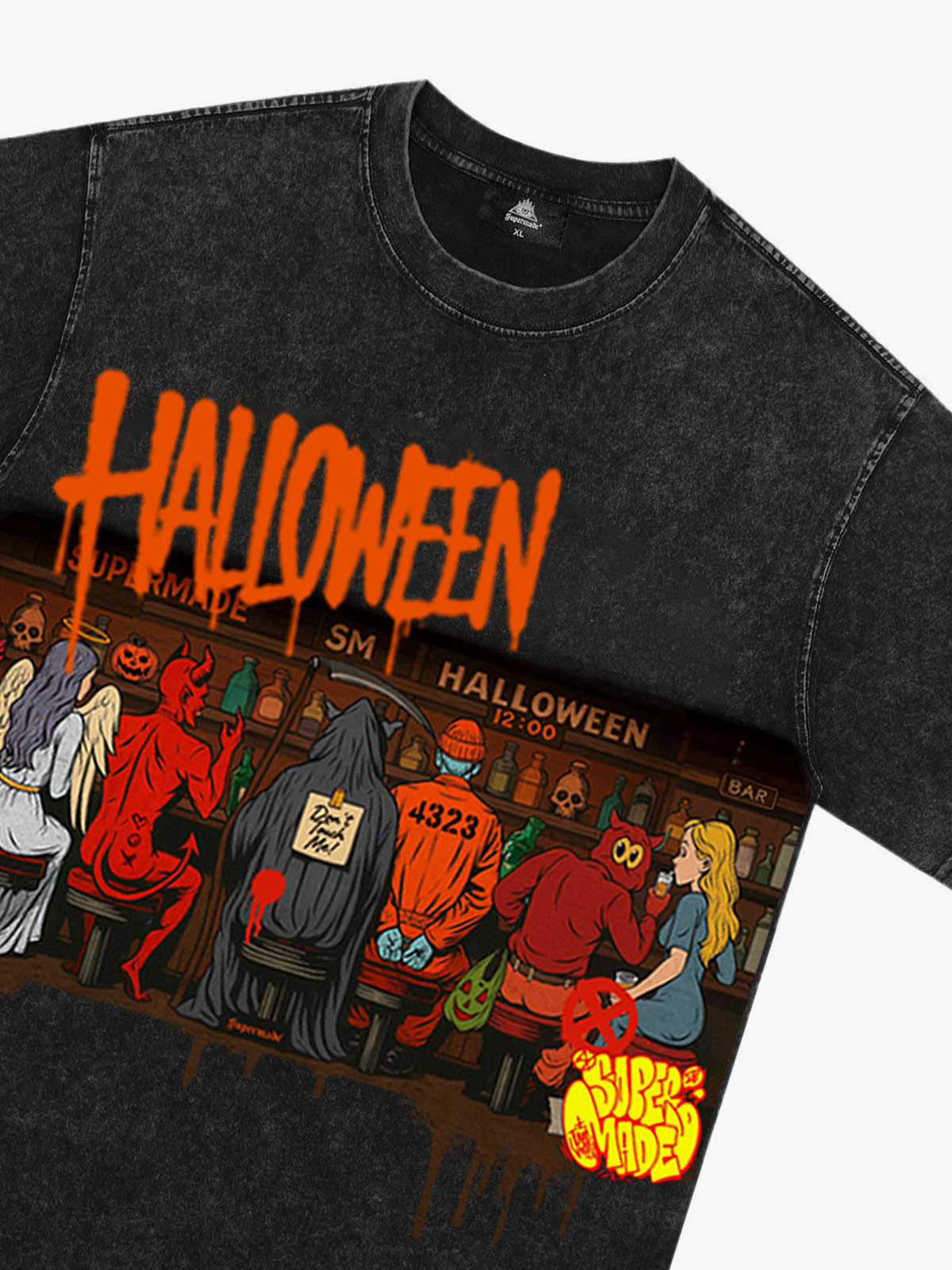Thesupermade Halloween Pub Party T-shirt
