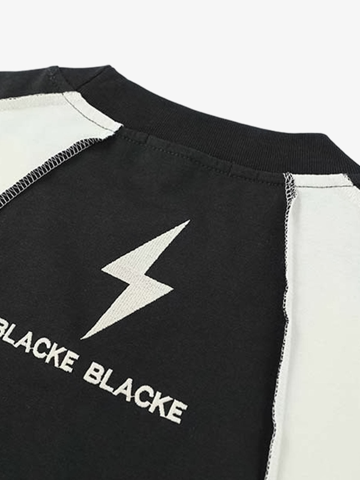 Stylish Long-Sleeve Graphic Tee for Casual Wear