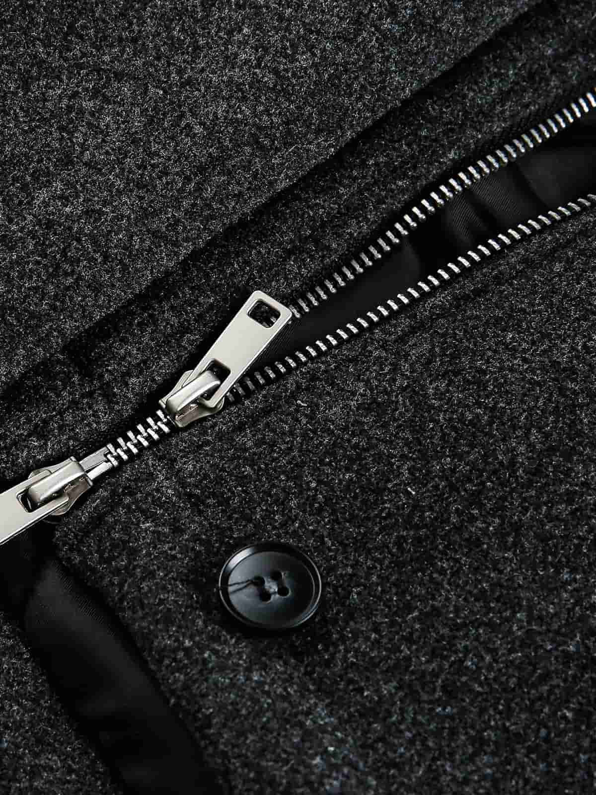 Stylish Zip-Up Jacket with Sleek Button Detail