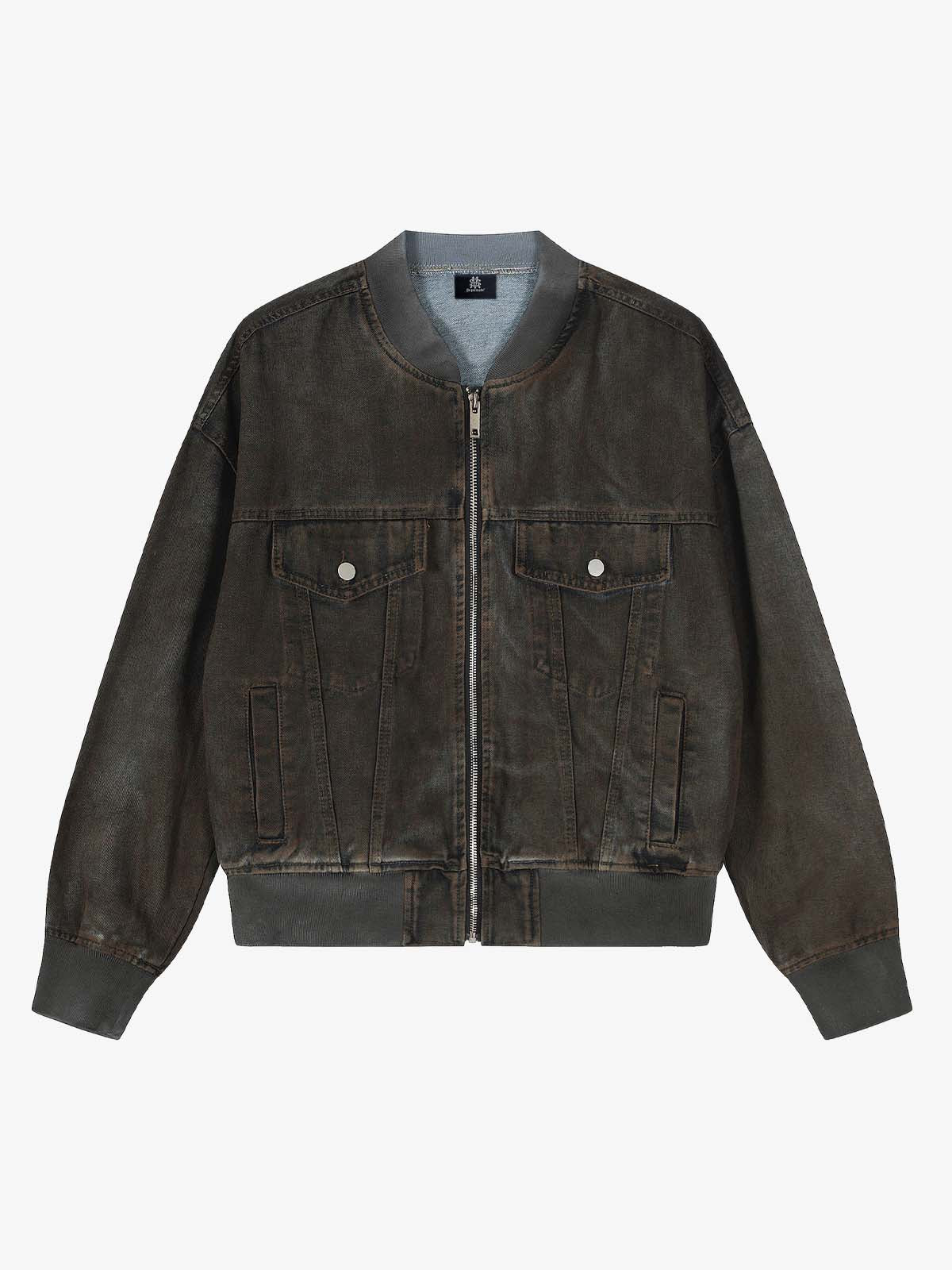 Distressed Denim Jacket with Zipper Detail - Perfect for Casual and Fashionable Looks