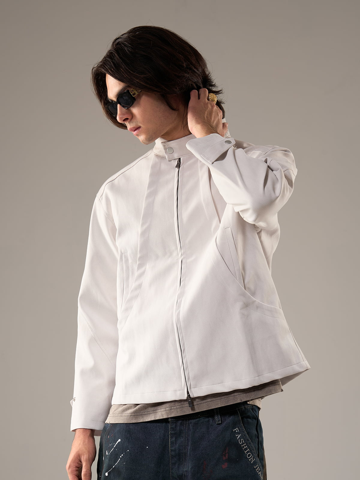 Stylish White Zip-Up Jacket for Modern Men - Perfect for Casual and Semi-Formal Occasions