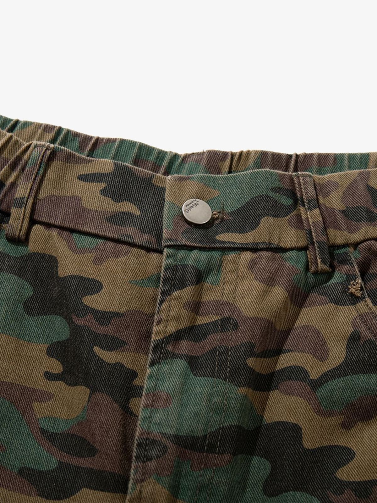 Plaid Jacket with Zipper Detail and Keychain Accessory