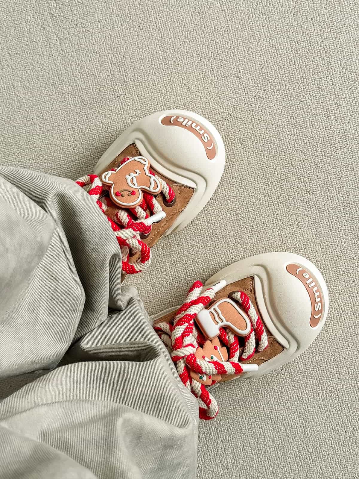 Stylish Platform Sneakers with Heart Design for Everyday Wear