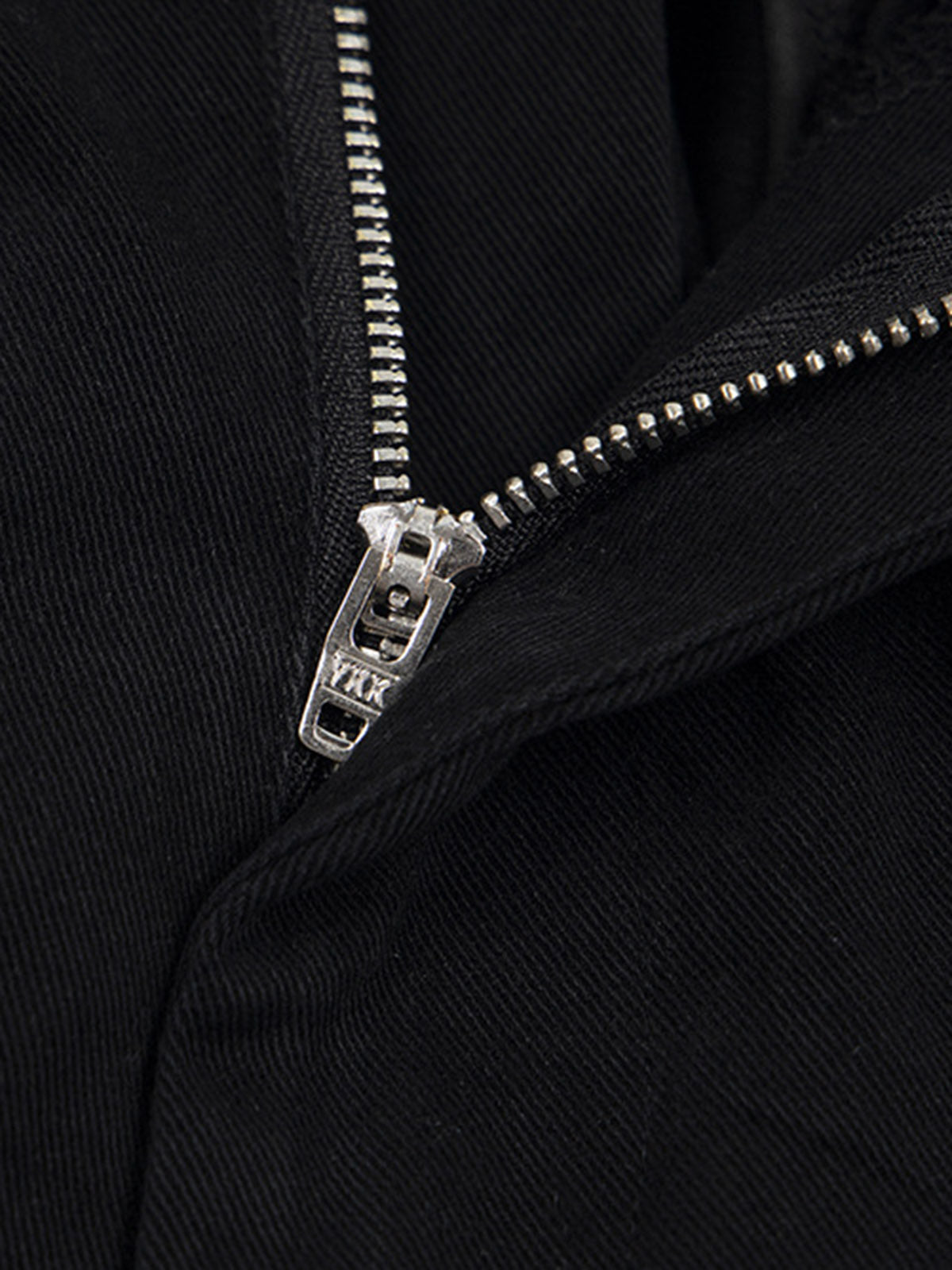 Retro Floral Embroidered Pleated Multi-Pocket Cargo Jorts