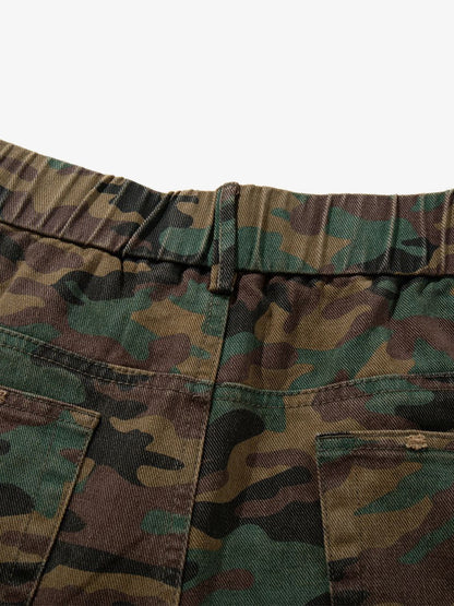 Plaid Jacket with Zipper Detail and Keychain Accessory