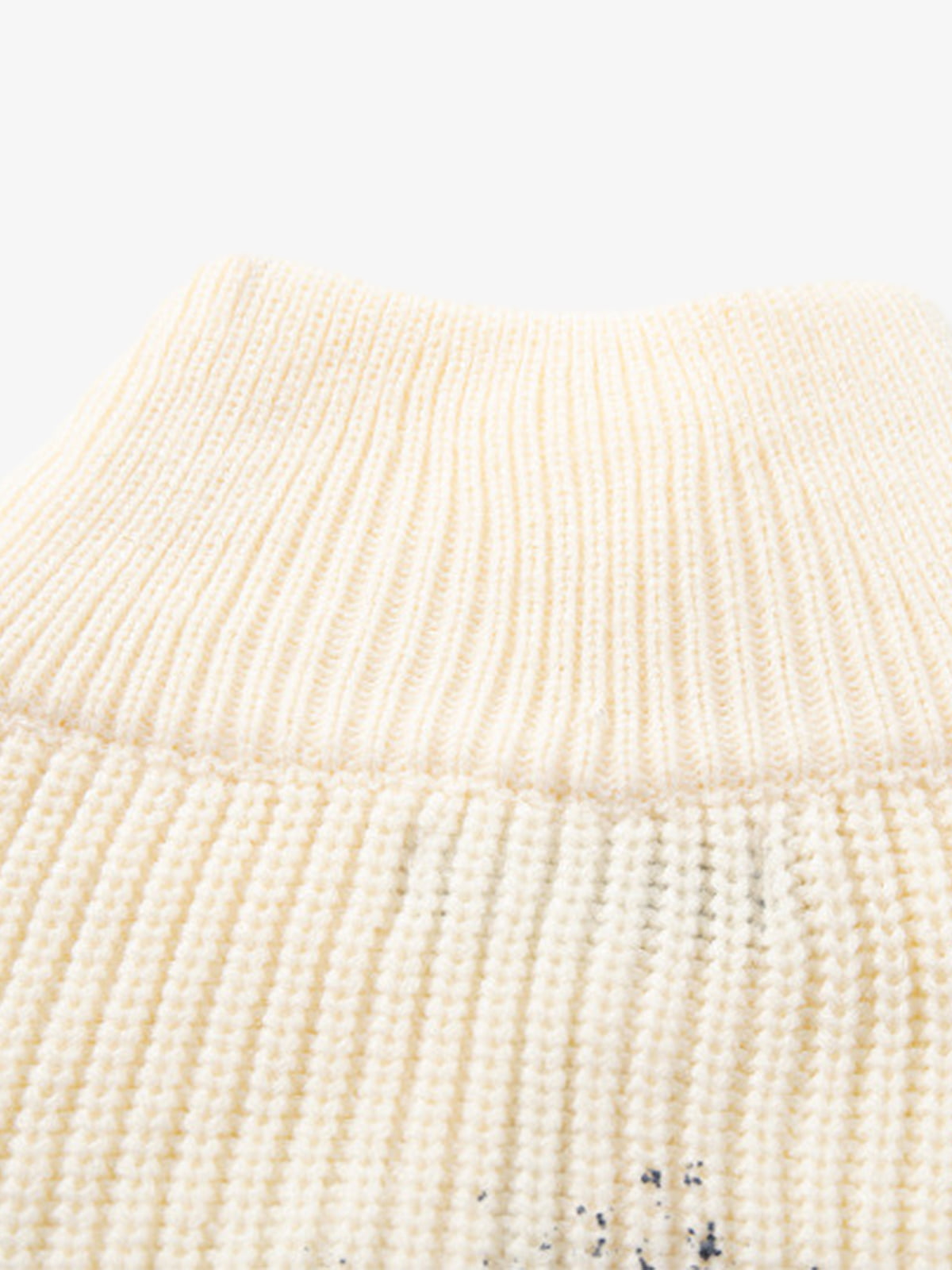 Cozy Pink Patterned Sweater for Women - Perfect for Casual and Festive Occasions