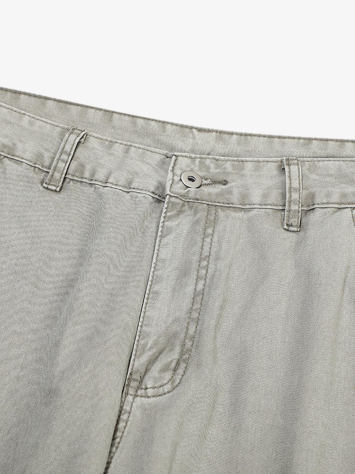 Wide-Leg Cargo Pants with Unique Pocket Design for Casual Style