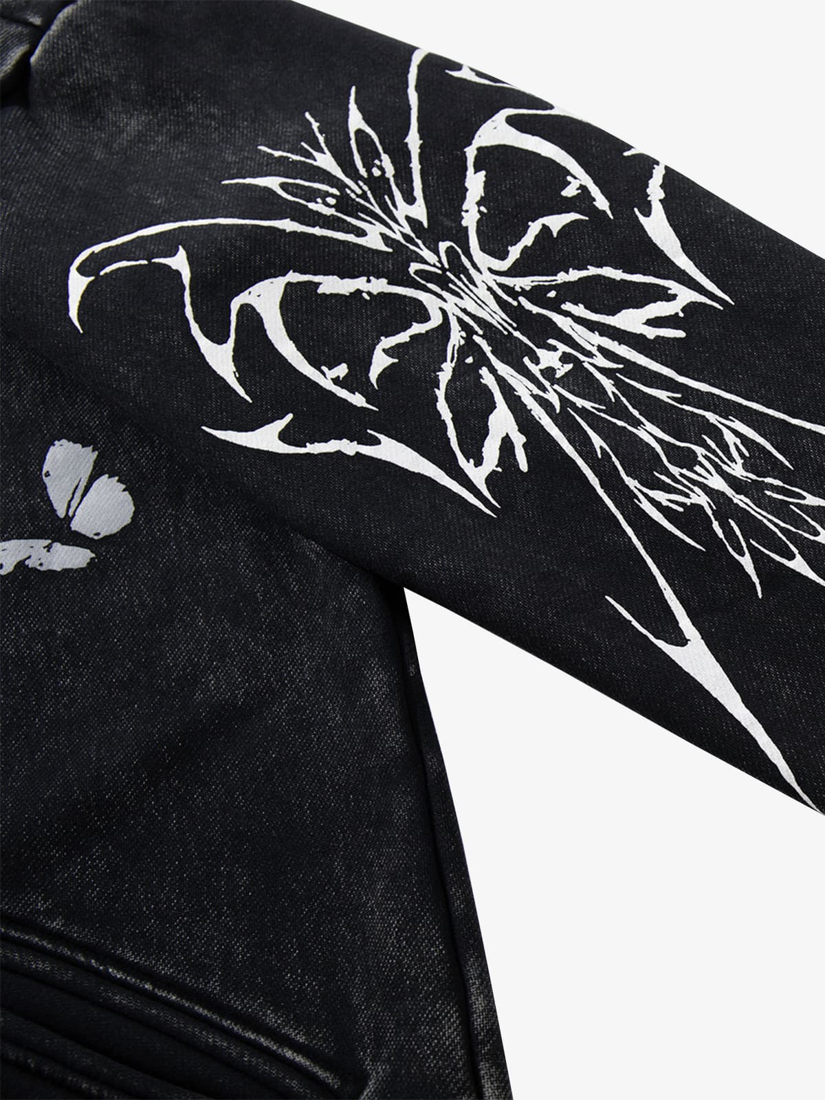 Skull Pattern Knit Sweater for Bold Fashion Statements