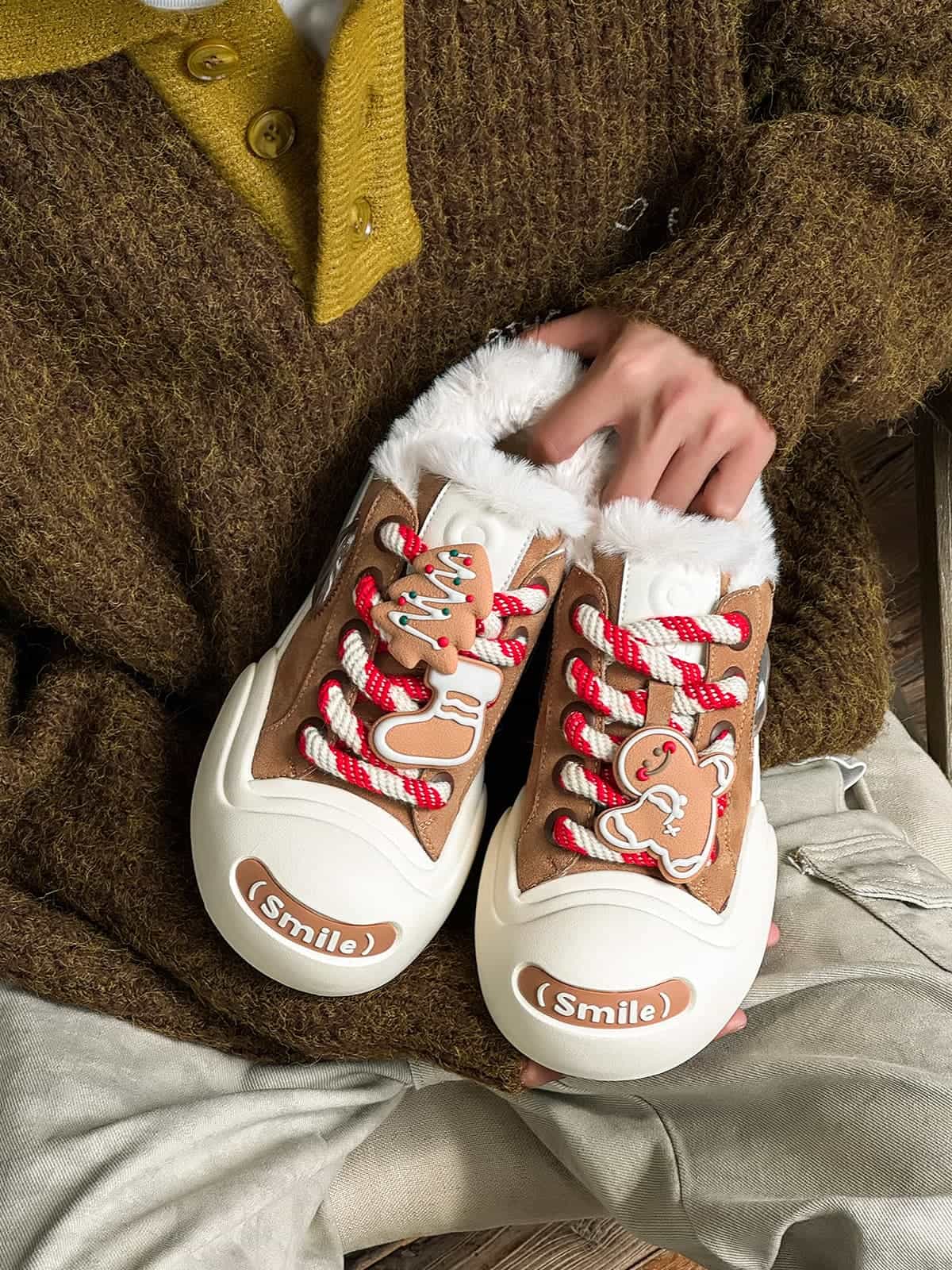 Stylish Platform Sneakers with Heart Design for Everyday Wear