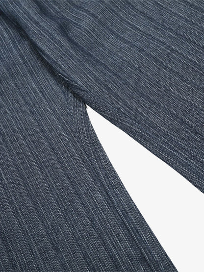 Stylish Wide-Leg Denim Trousers with Pleated Design for Modern Fashionistas