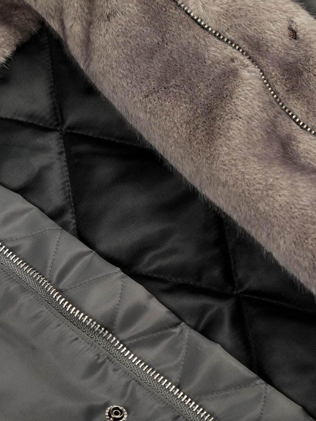 Stylish Winter Bomber Jacket with Faux Fur Collar - Perfect for Cold Weather