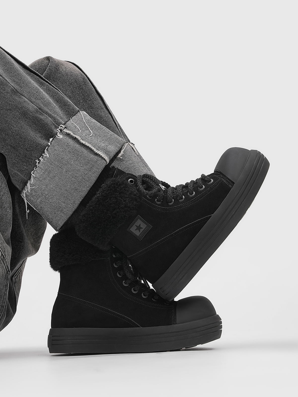 Winter Warmth High-Top Sneaker Boots with Fuzzy Collar